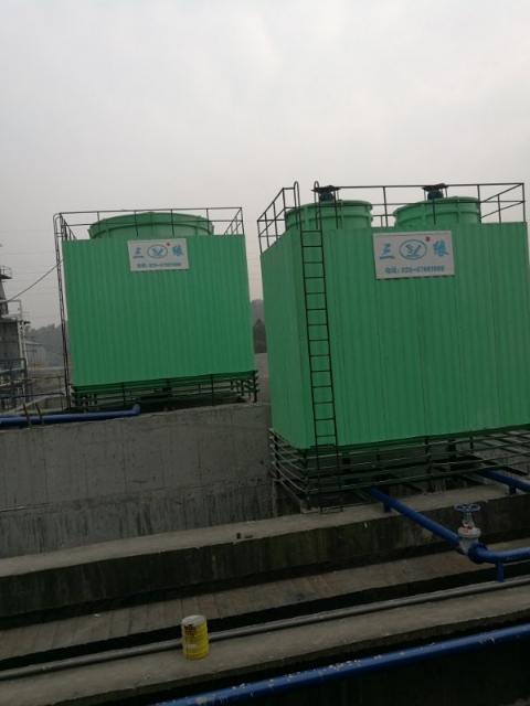 贵州某厂GFNL-300吨冷却塔